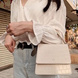 JW PEI cross body hand bag off white